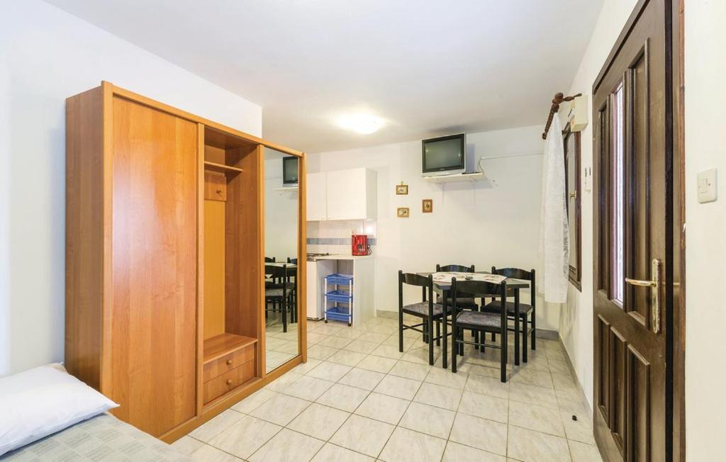 Apartmani Jadra Stara Novalja Ngoại thất bức ảnh